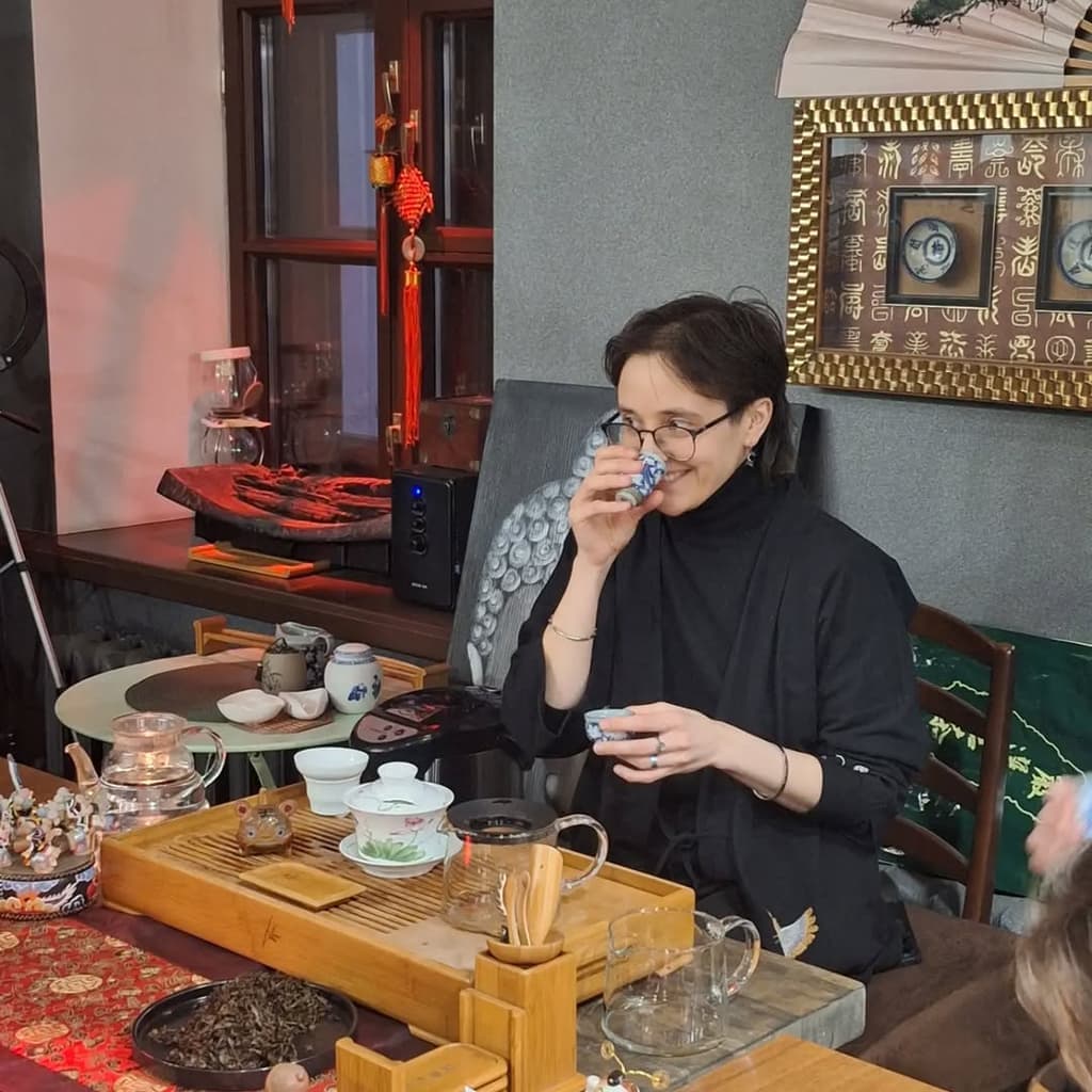 Церемония чаепития с высокосортными красными чаями